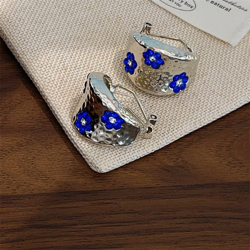 Hammered Flowers Earrings For Women In 18K Real Gold Plated Brass With Rhinestones Inlay