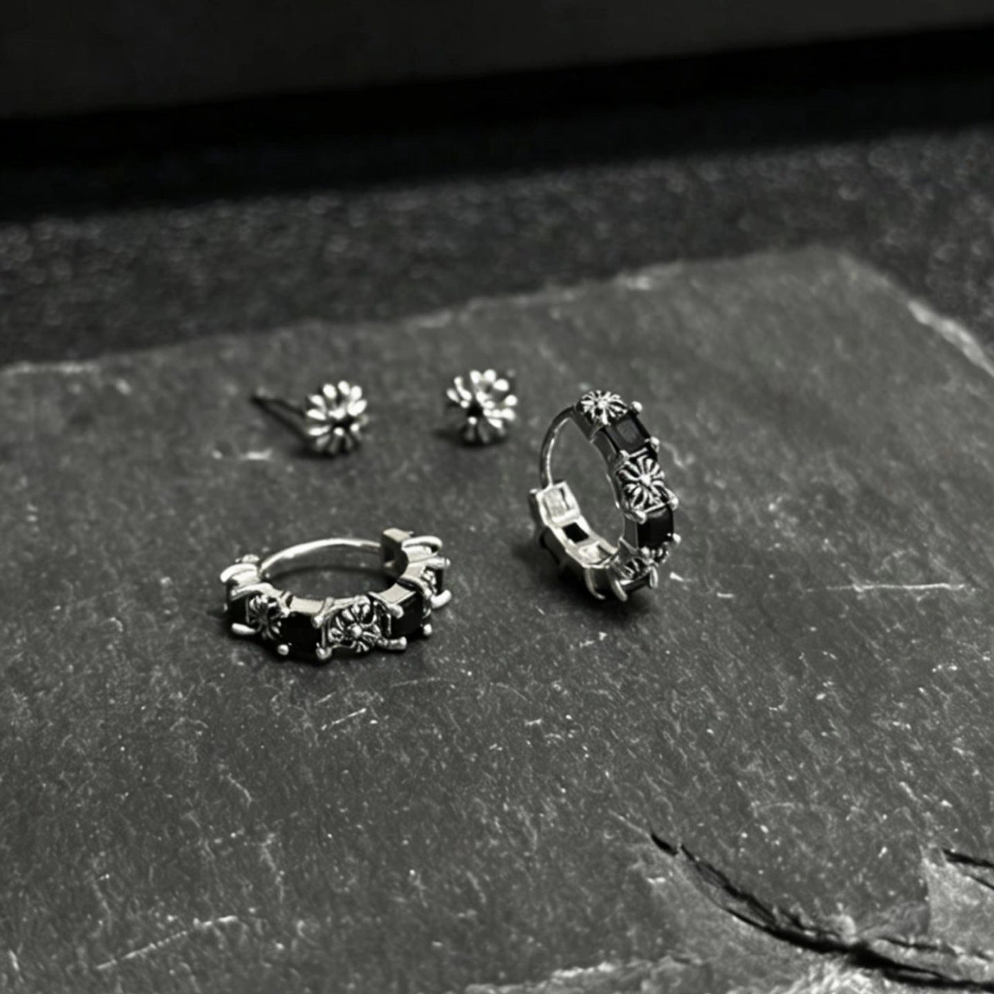 Hip-Hop Style Cross Earrings For Women, 4 Pieces Set In Silver Copper