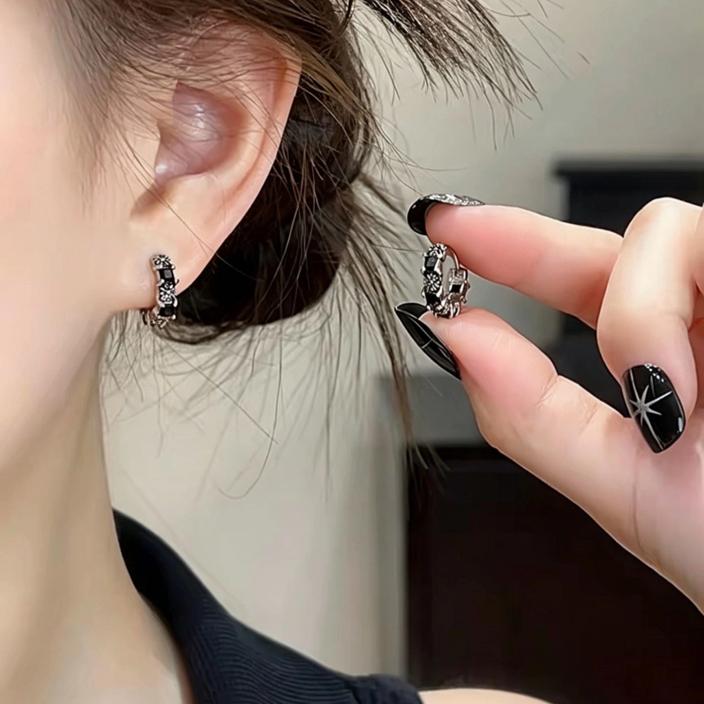 Hip-Hop Style Cross Earrings For Women, 4 Pieces Set In Silver Copper