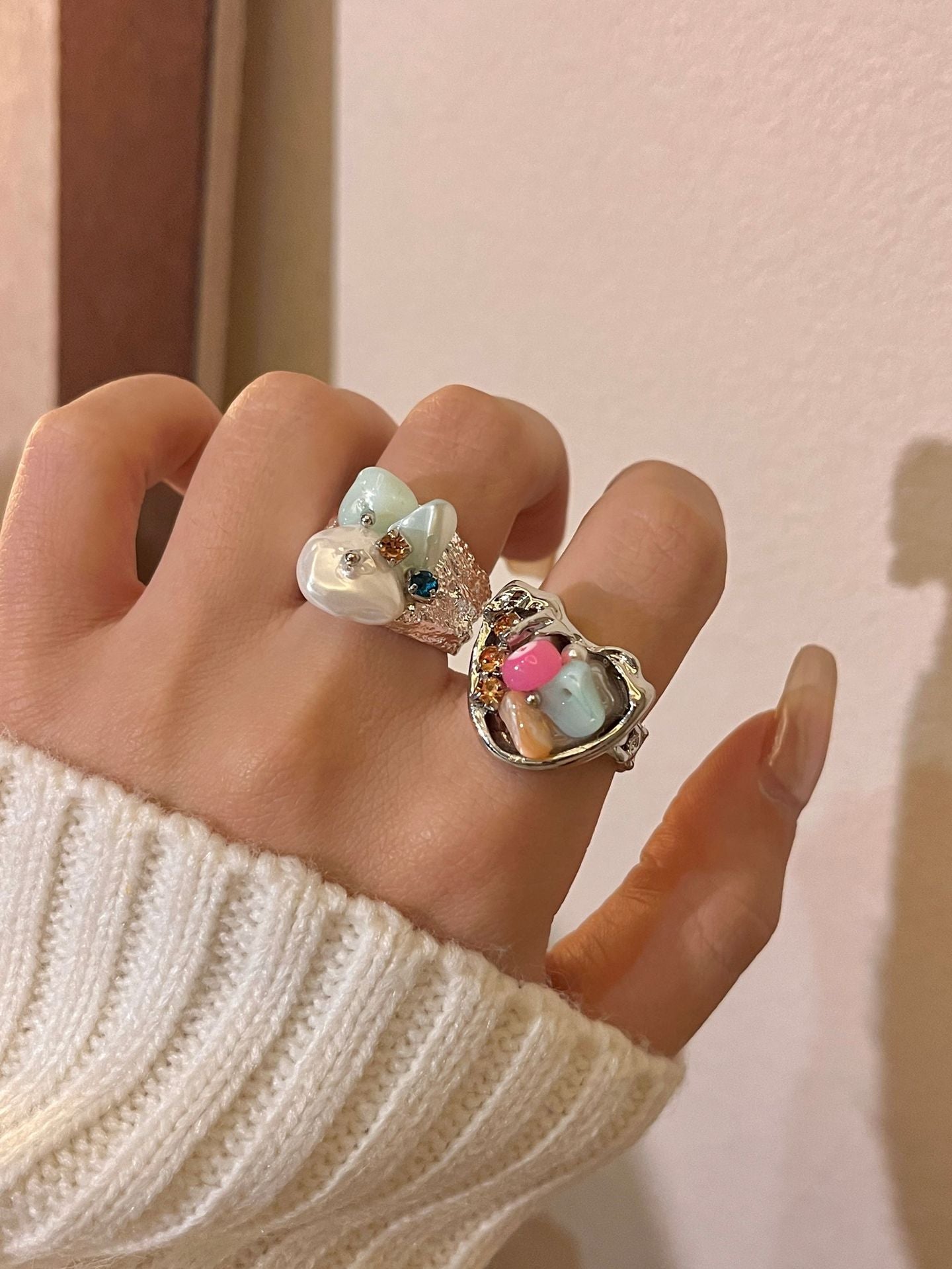 Heart Shape Open Ring For Women Featuring Electroplated Metal With Natural Stone Inlay And Beading Craft