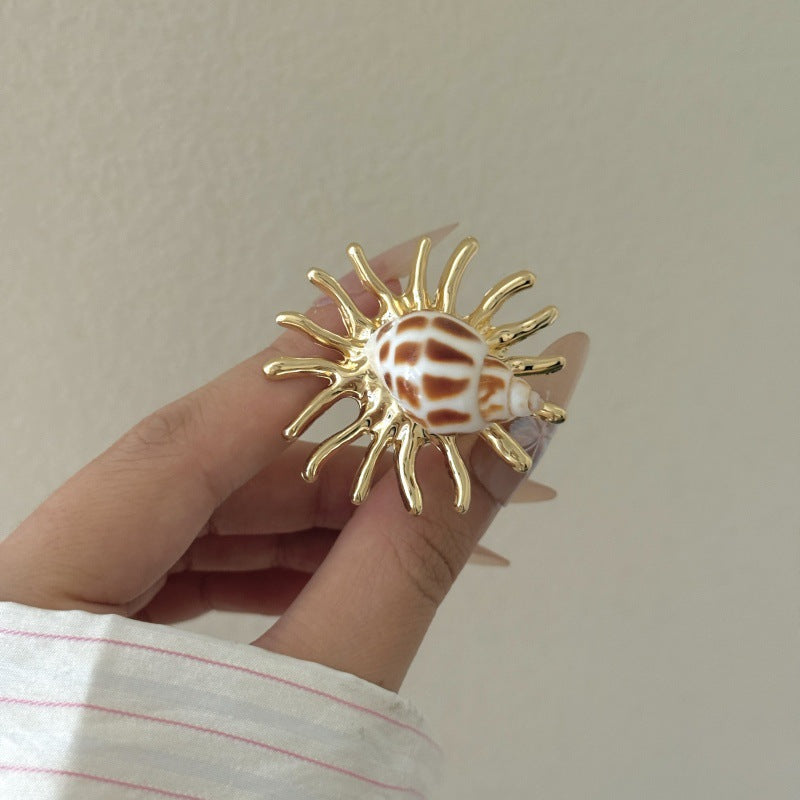 Bohemian Conch Ring For Women In Electroplated Alloy Featuring Handmade Craftsmanship