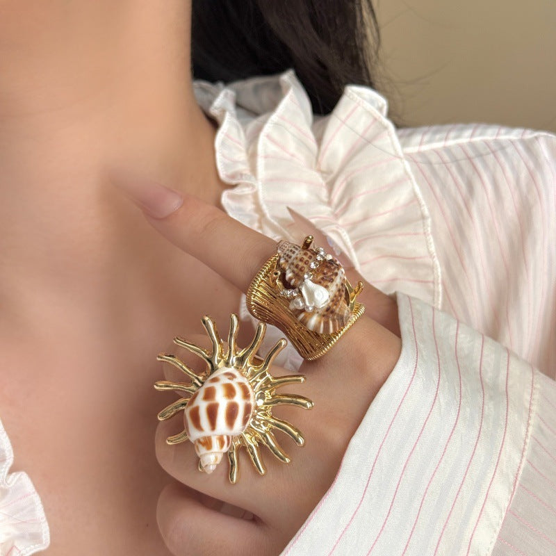 Bohemian Conch Ring For Women In Electroplated Alloy Featuring Handmade Craftsmanship