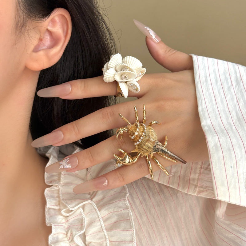 Bohemian Conch Ring For Women In Electroplated Alloy Featuring Handmade Craftsmanship