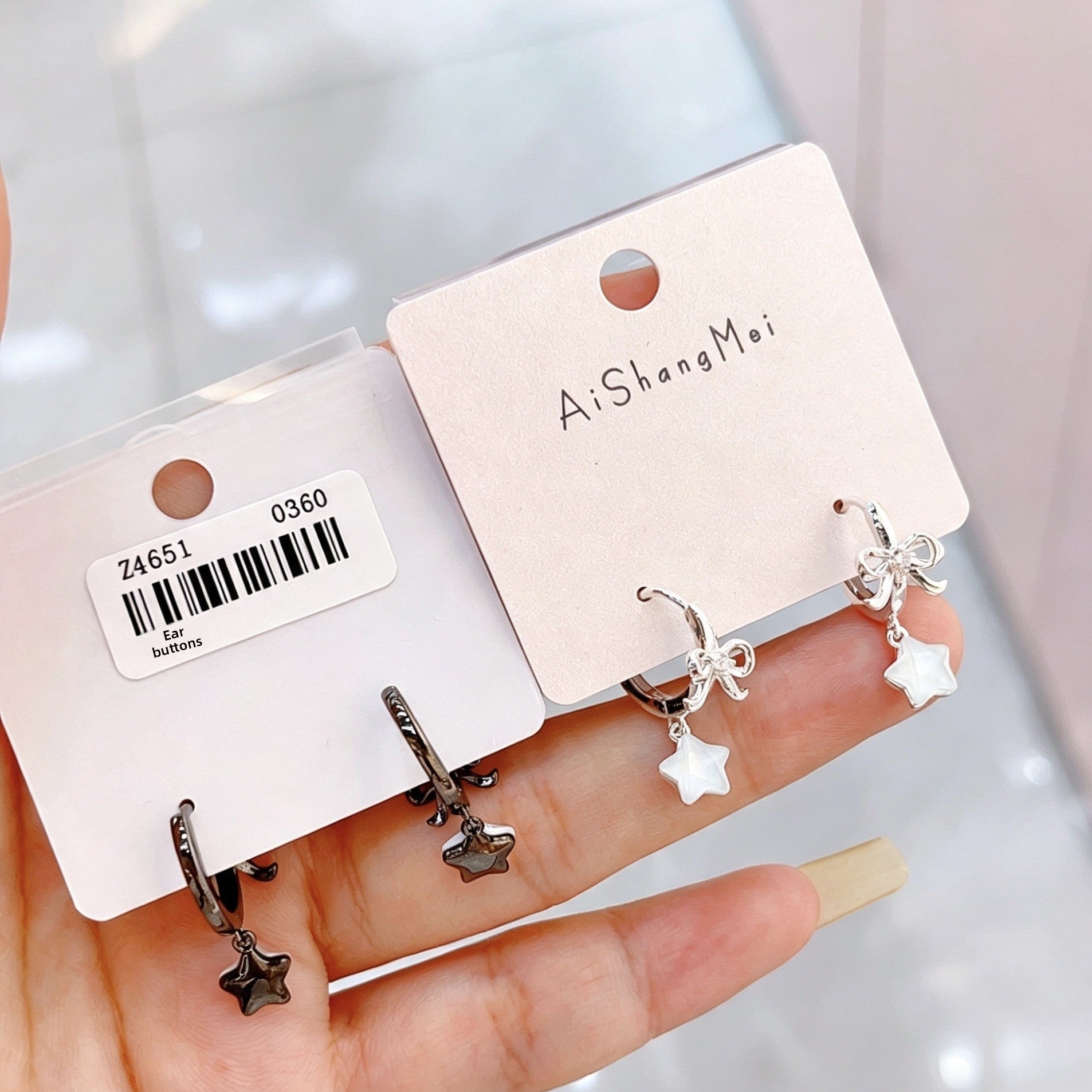 Bow Tie Clip Earrings For Women In Dyed Black Alloy With Copper Posts Featuring Cute Style