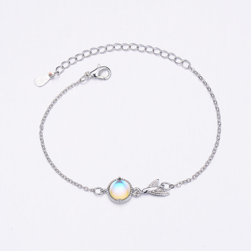 Fish Tail Bracelet For Women In New Style With Titanium Steel Chain And Moonstone Inlay