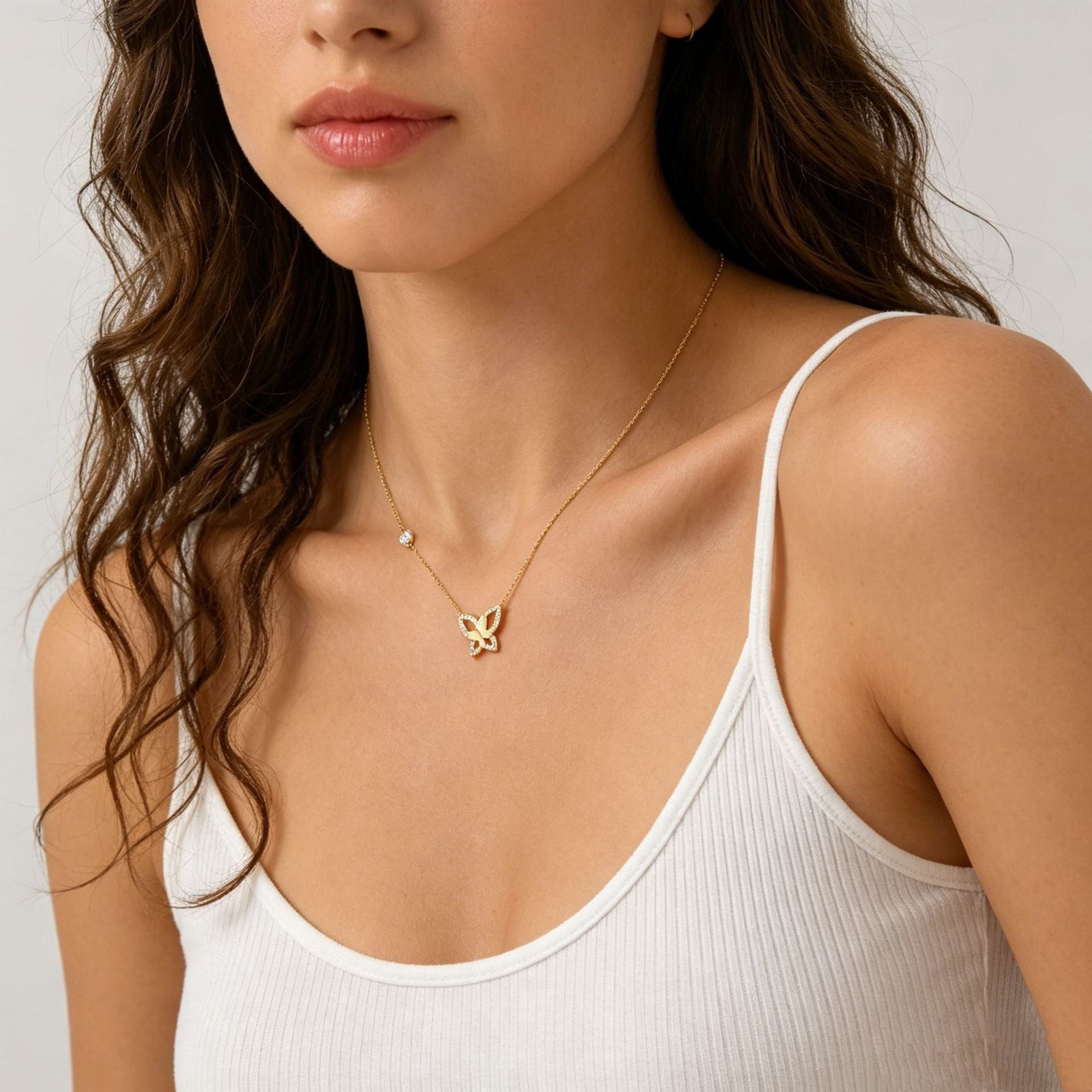 Butterfly Necklace For Women With Copper Chain And Pendant, Electroplated Finish Featuring Zircon Inlay
