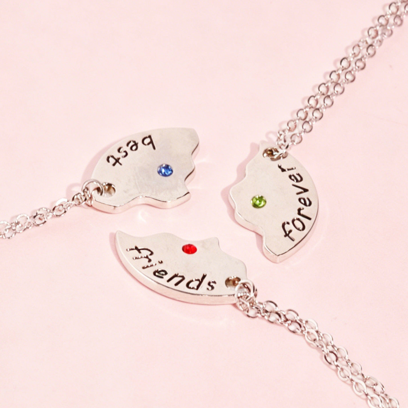 Sweet Heart Shape Necklace For Kids Featuring Zinc Alloy Pendant With Crystal Inlay On Cable Chain