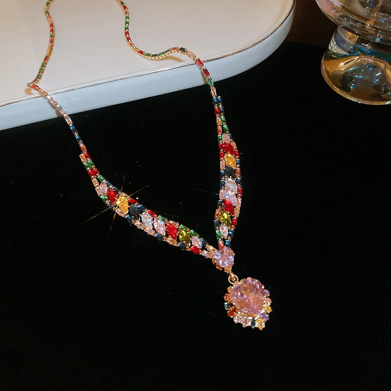 Luxurious Heart Shape Necklace For Women In Gold Featuring Copper Pendant With Zircon Inlay