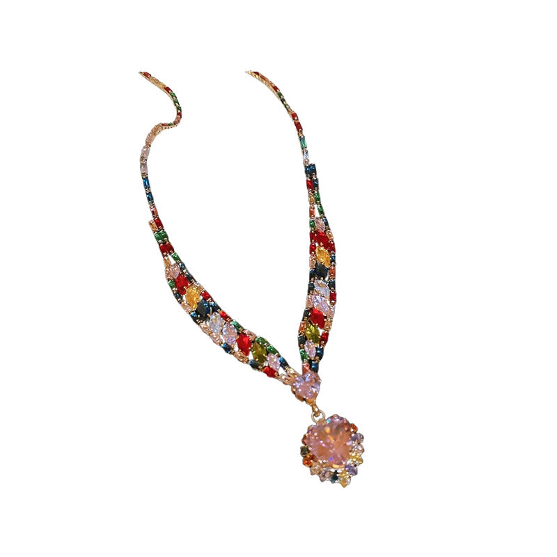 Luxurious Heart Shape Necklace For Women In Gold Featuring Copper Pendant With Zircon Inlay