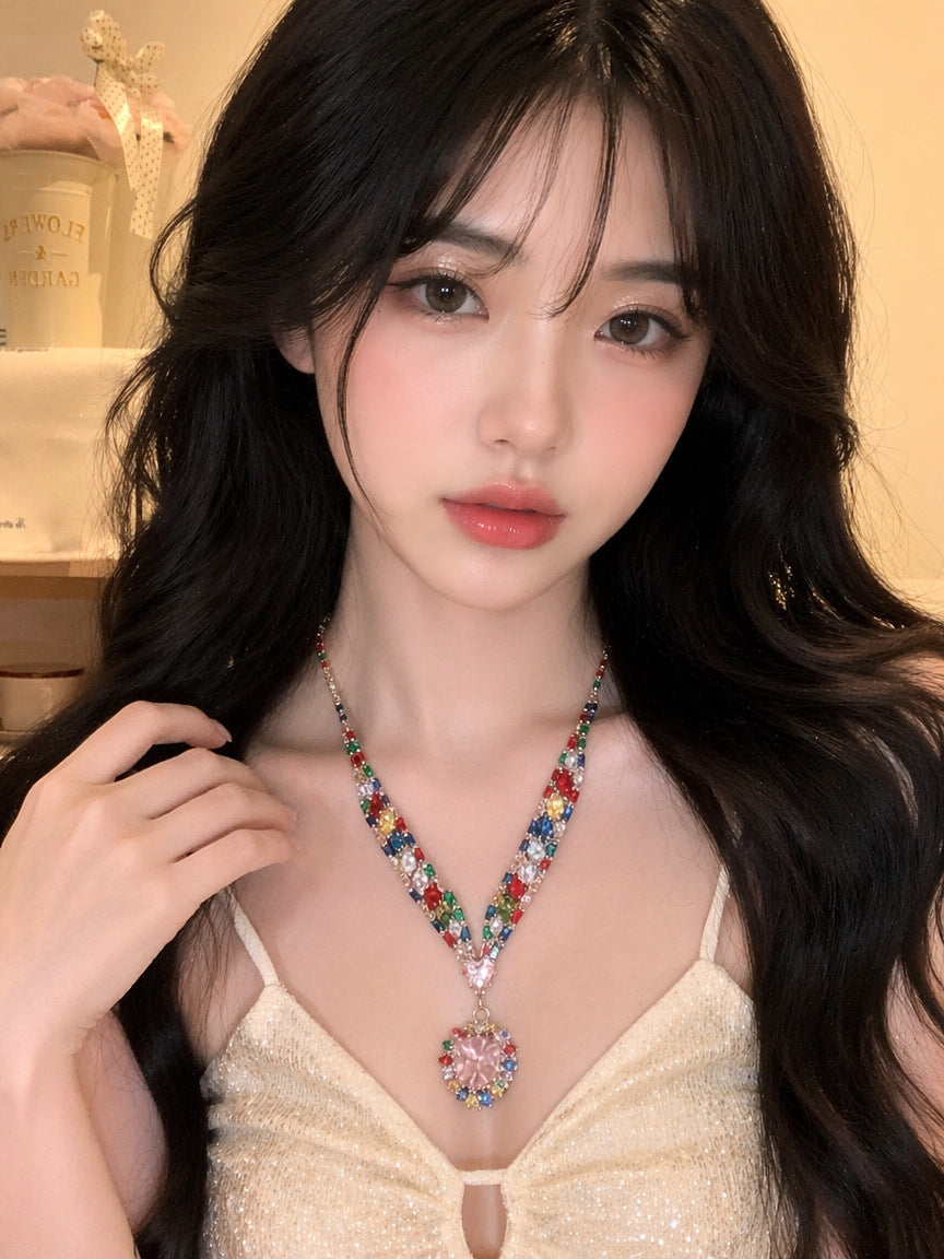 Luxurious Heart Shape Necklace For Women In Gold Featuring Copper Pendant With Zircon Inlay