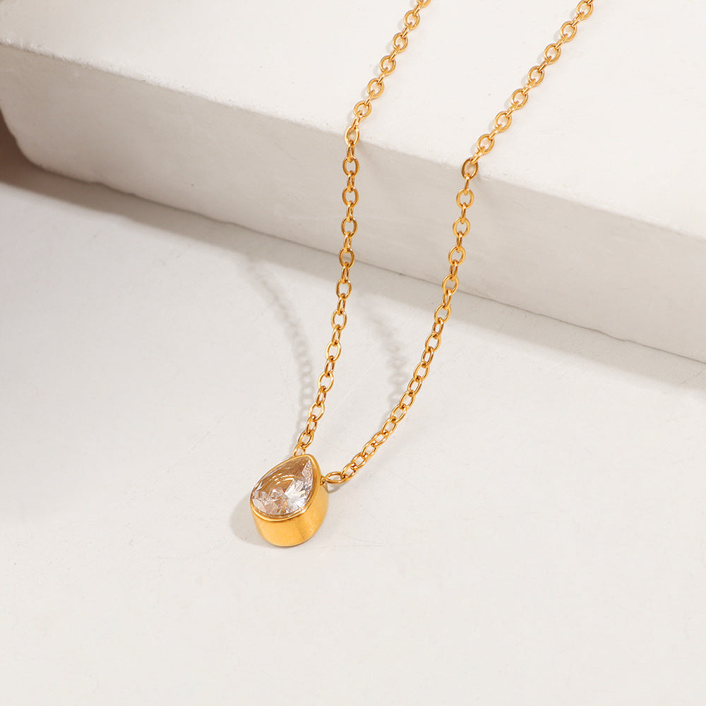 Sweet Heart Shape Necklace For Women In Gold Titanium Steel With Zircon Inlay And Cable Chain