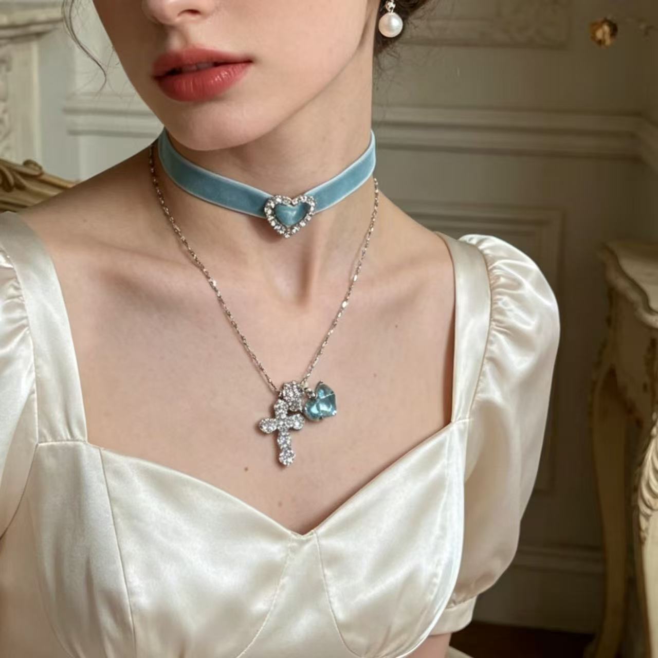 Heart Shape Copper Choker Necklace With Zircon Inlay, Sweet Style Copper Pendant For Women