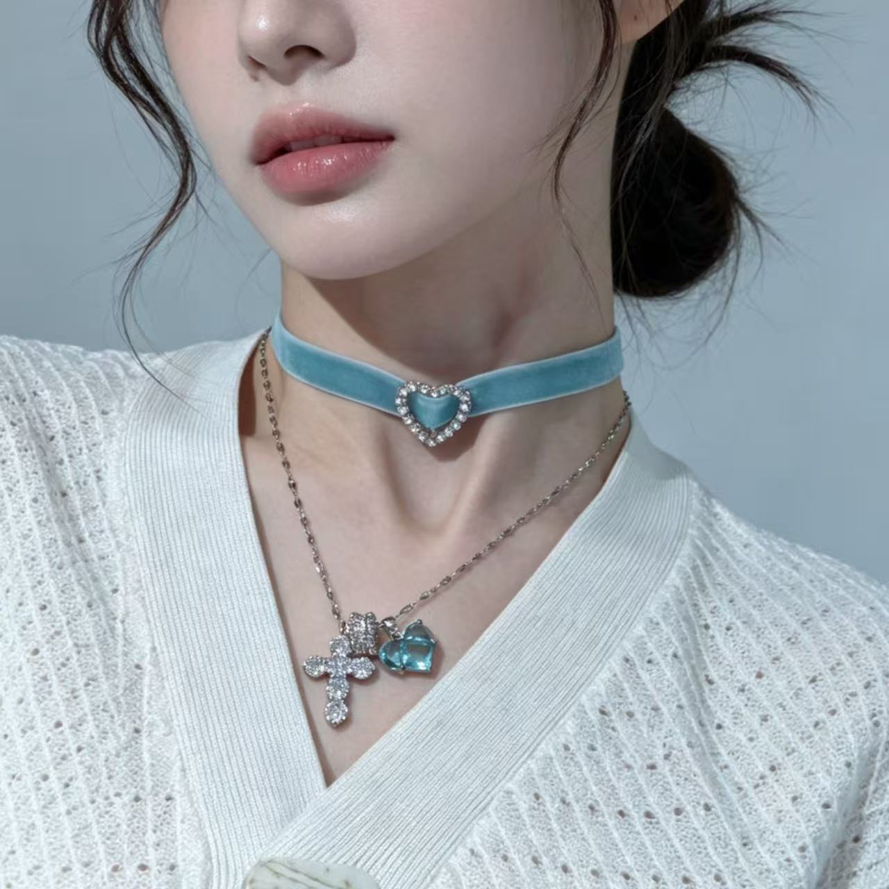 Heart Shape Copper Choker Necklace With Zircon Inlay, Sweet Style Copper Pendant For Women
