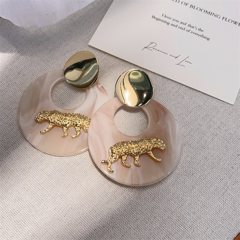 Exaggerated Circle Earrings For Women In Ivory Plastic With Resin Inlay