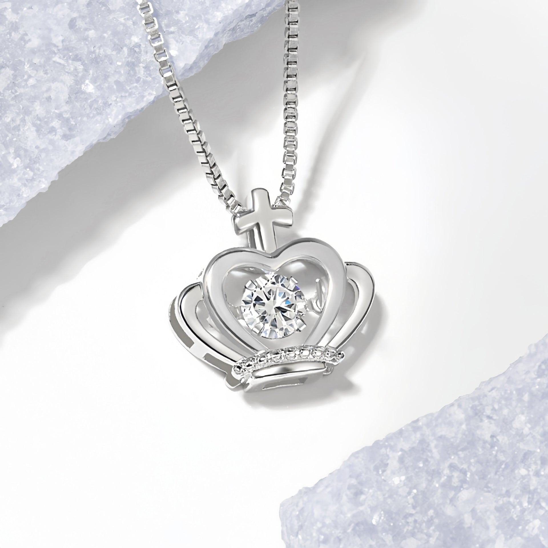 Heart Shape Necklace For Women In Simple Style, Copper Pendant With Zircon Inlay On A Box Chain