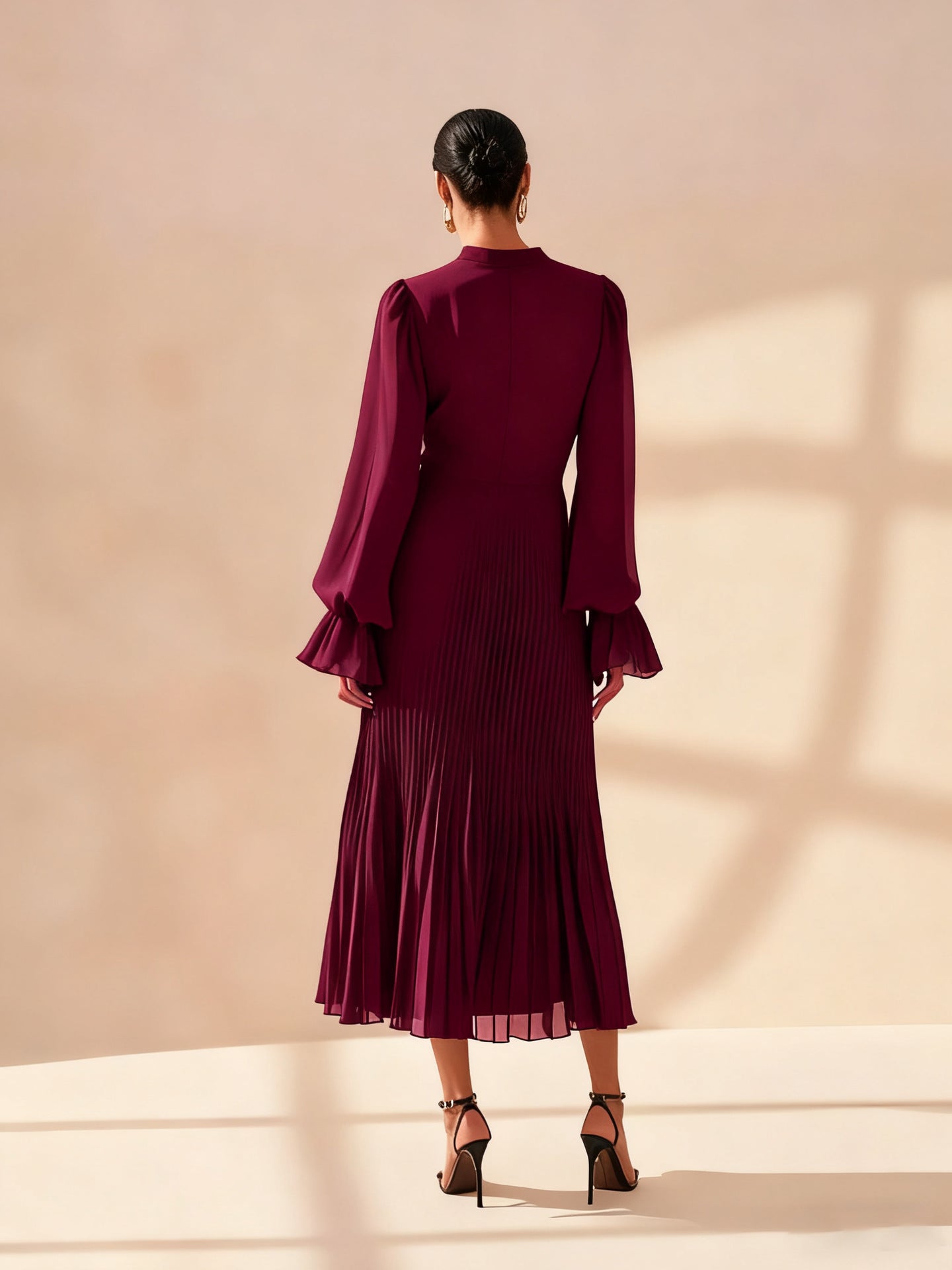 Elegant Solid Color Party Dress With Long Sleeve And Round Neck In Polyester For Casual Occasions