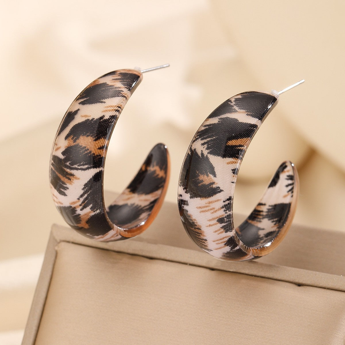 Leopard Print Maillard Style Earrings For Women With 304 Stainless Steel Ear Pins In Acrylic Material