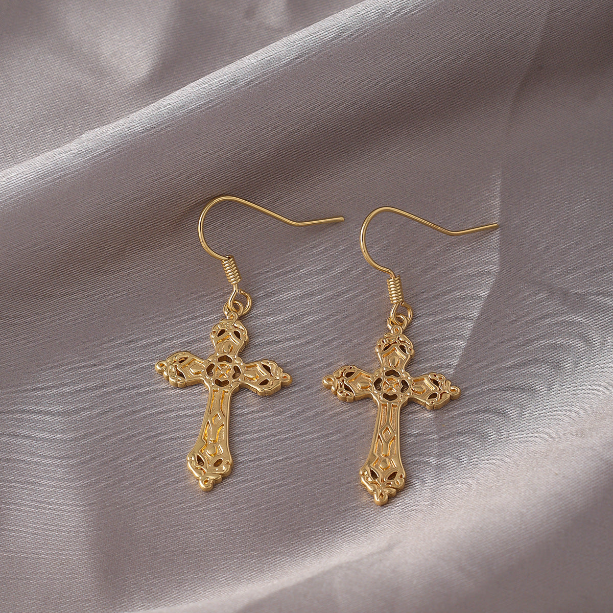 Baroque Style Copper Cross Ear Hook For Women In Gold, Perfect Halloween Accessory