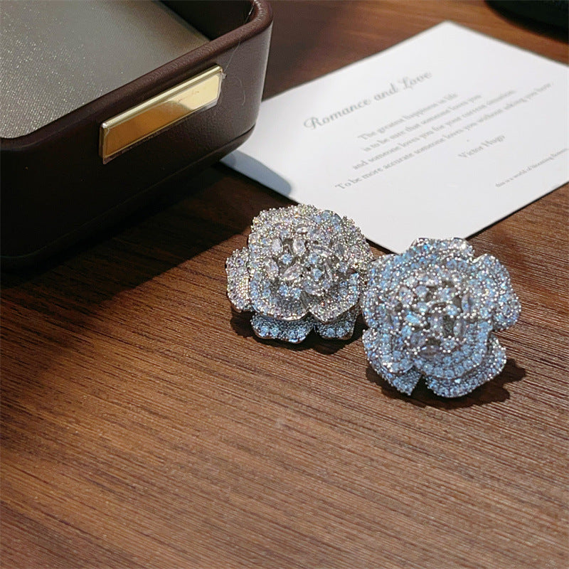 Flowers Earrings For Women With Silver Bezel Setting Featuring Zircon Gem In Copper Ear Pins