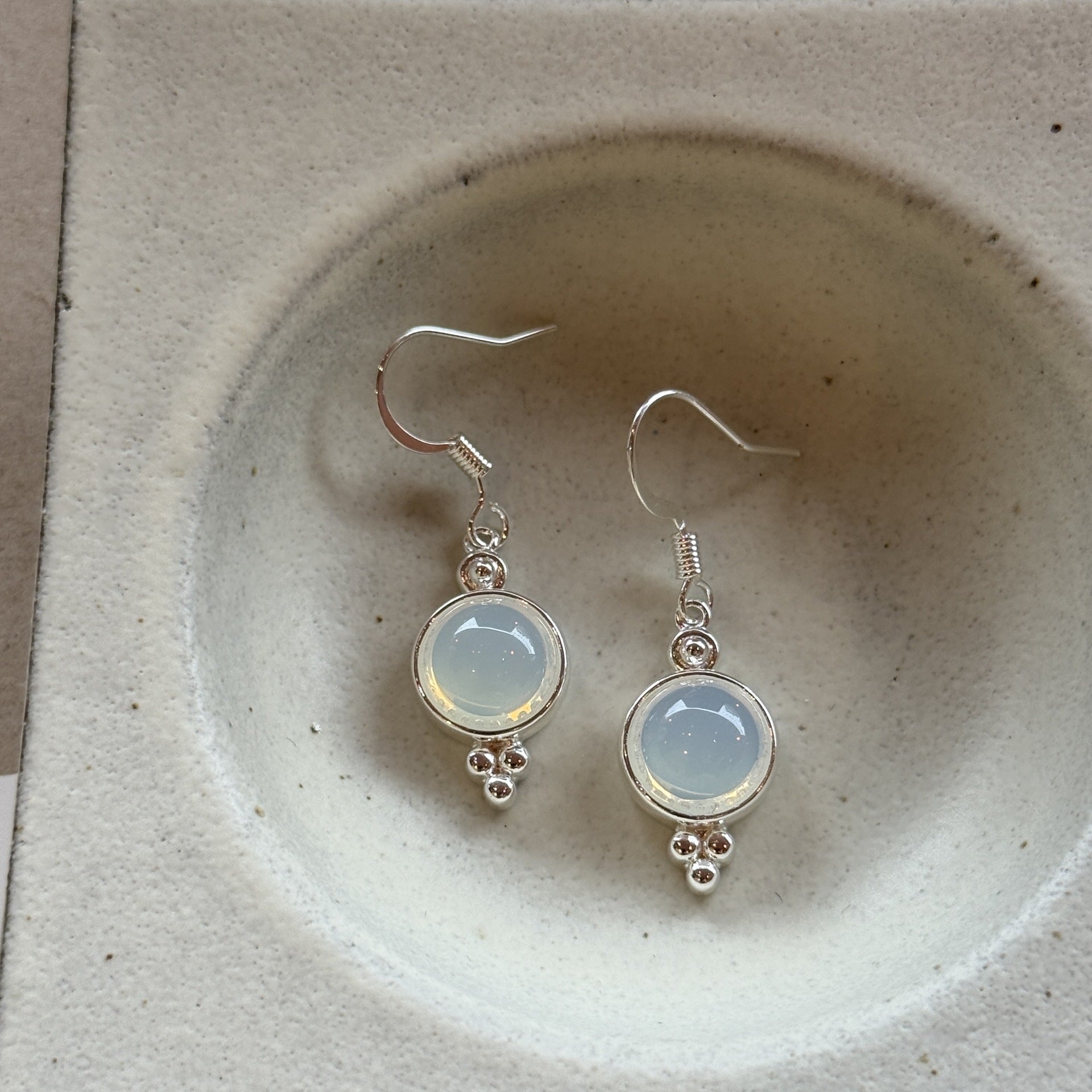 Handmade Flowers Earrings For Women Featuring Copper Ear Pins In Retro Style