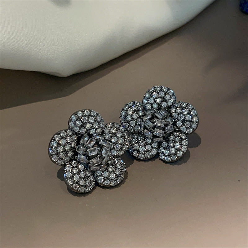 Flowers Earrings For Women With Silver Bezel Setting Featuring Zircon Gem In Copper Ear Pins