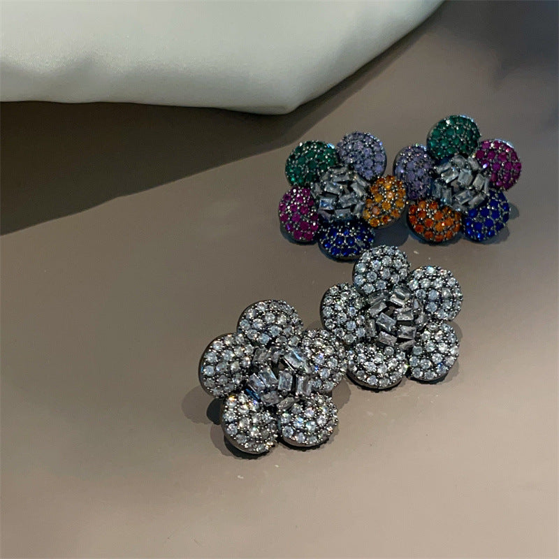 Flowers Earrings For Women With Silver Bezel Setting Featuring Zircon Gem In Copper Ear Pins