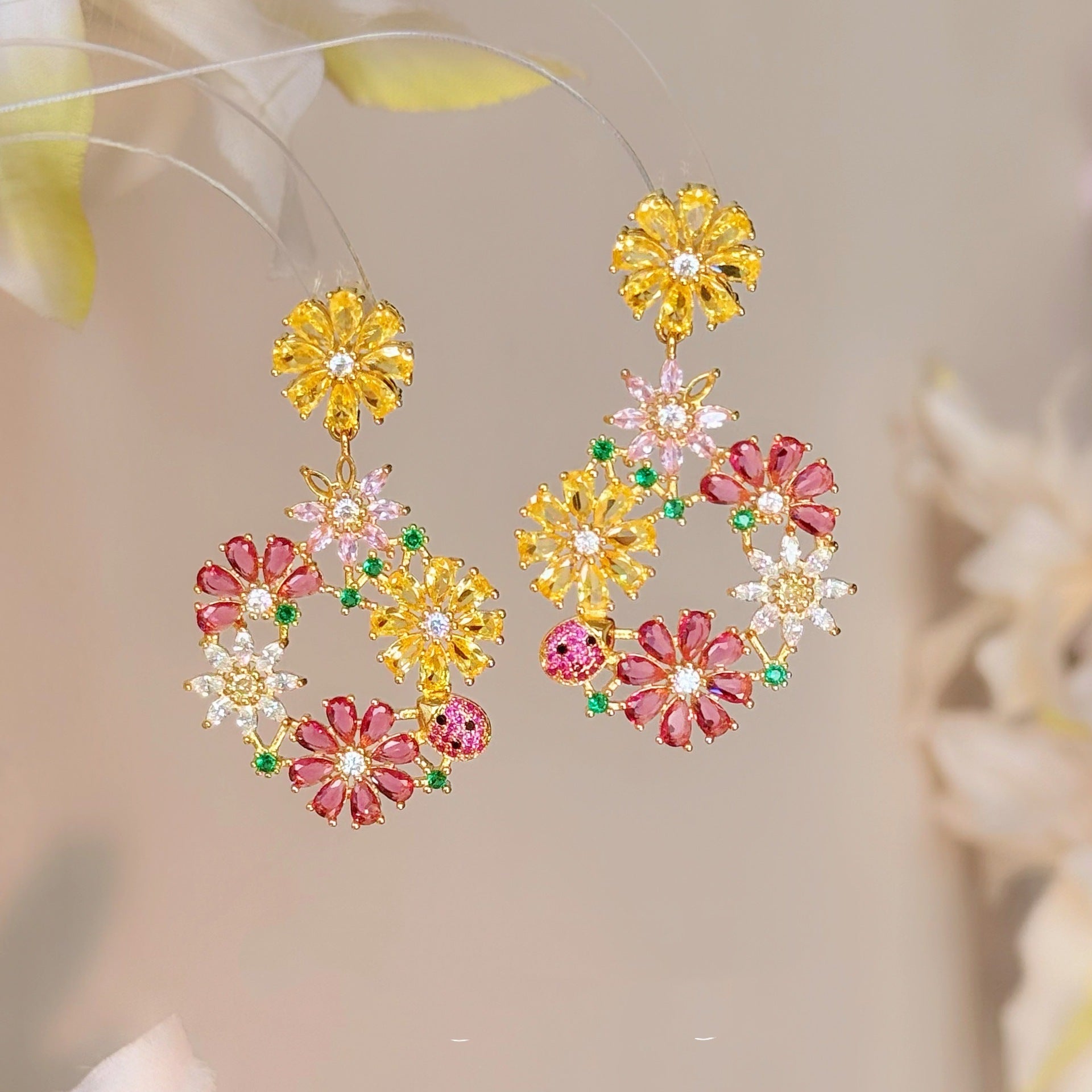 Elaborate Flowers Earrings For Women Featuring Alloy Material And Rhinestones With 925 Sterling Silver Ear Pins In Colour