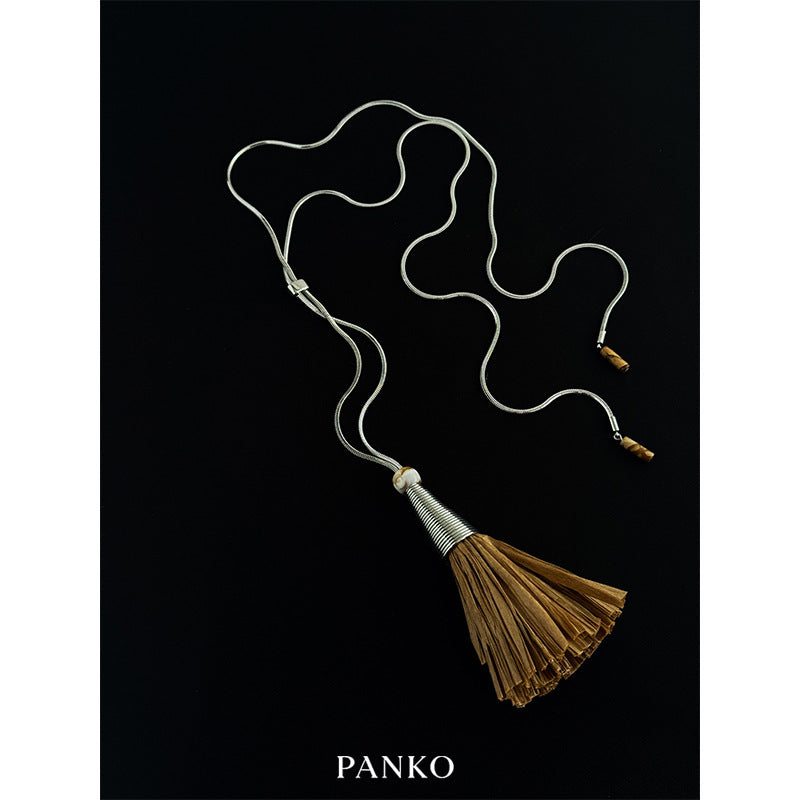 Bohemian Tassel Sweater Chain Necklace For Women With Raffia Pendant In Mixed Materials