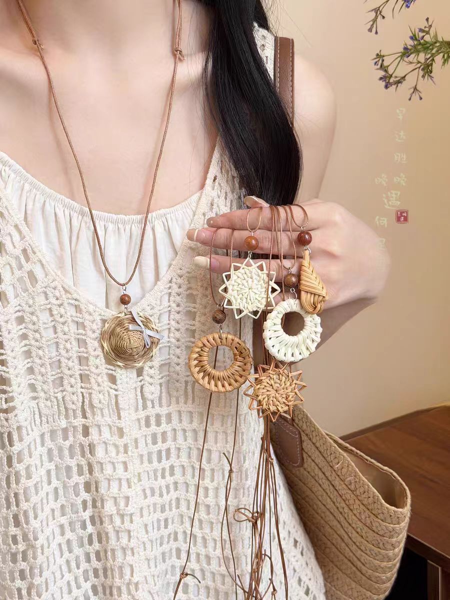 Bohemian Geometric Long Necklace For Women With Coffer Straw Braid And Woven Chain