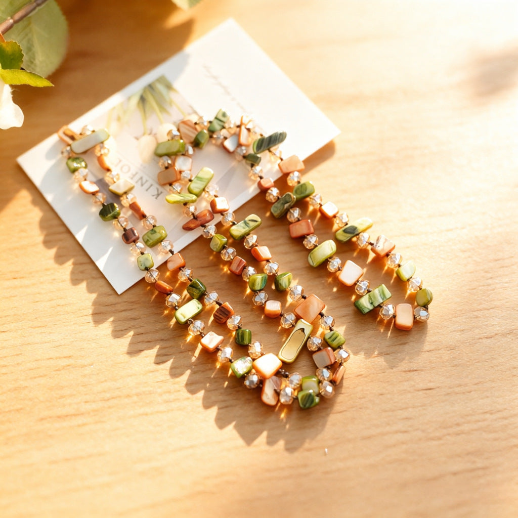 Bohemian Double Layer Shell Necklace For Women With Beaded Chain And Shell Inlay, Featuring Colourful Beading