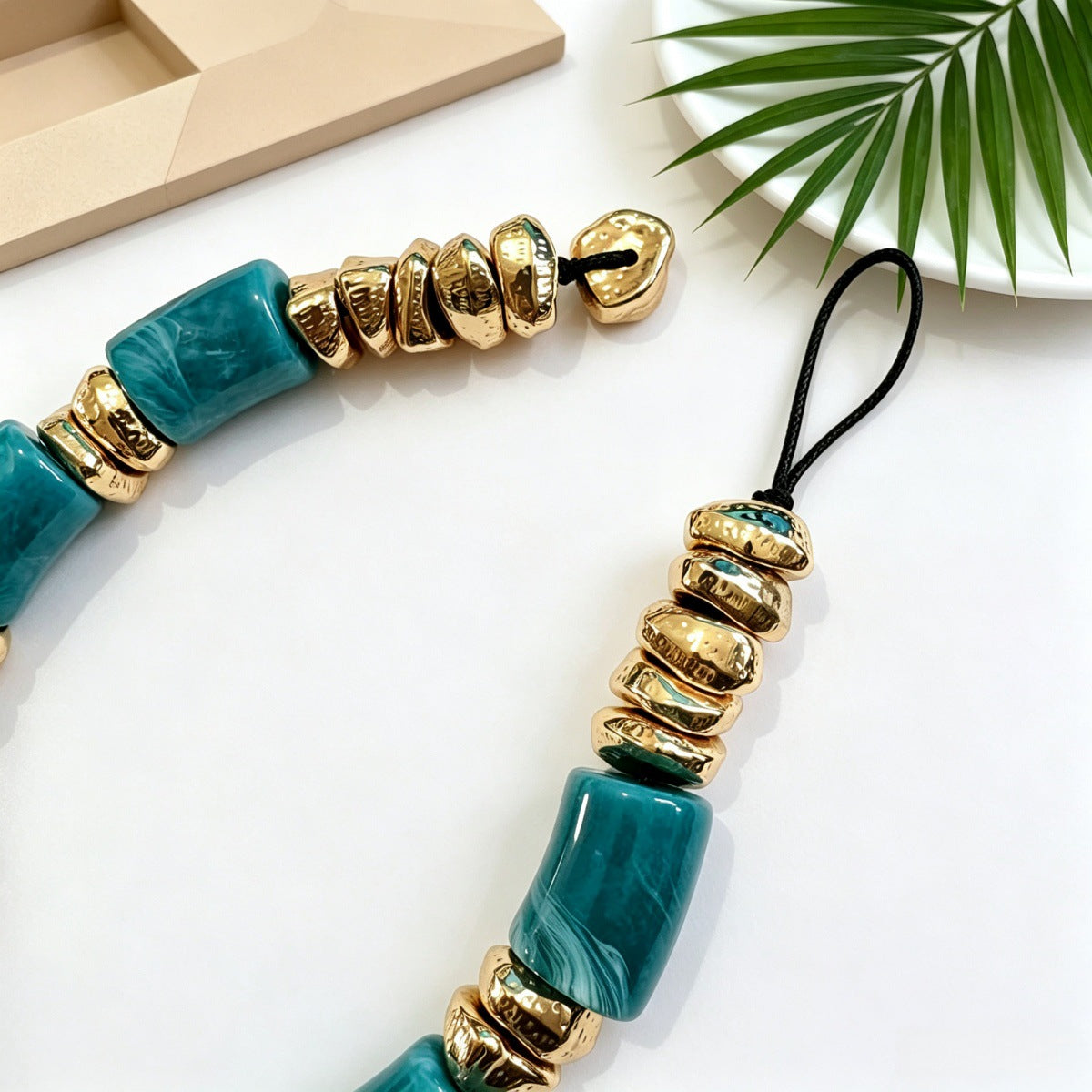 Bohemian Geometric Beaded Necklace For Women In Blue Acrylic With Tube Chain