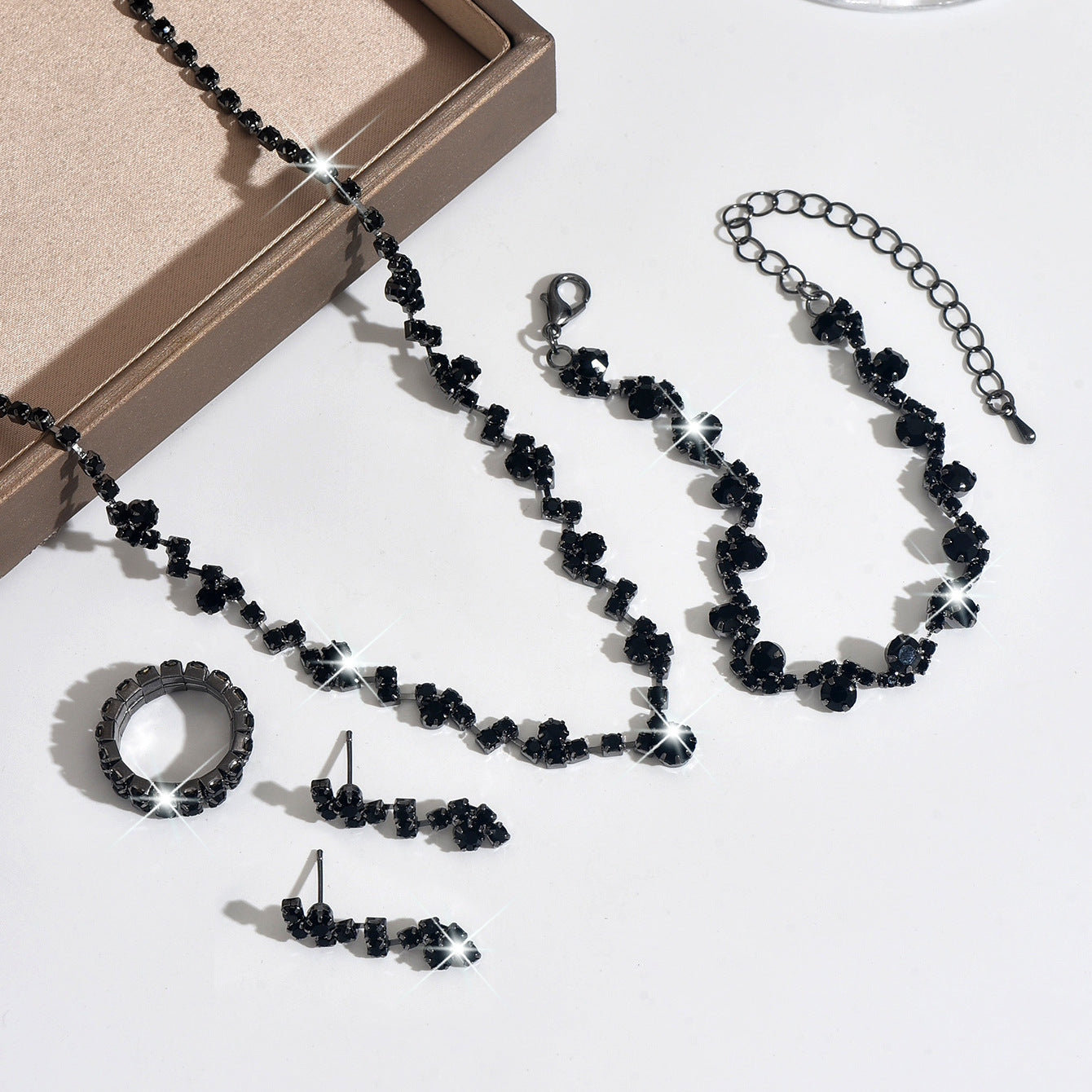 Irregular Copper Jewelry Set For Women In Simple Style With Electroplated Gold Plating And Rhinestone Inlay