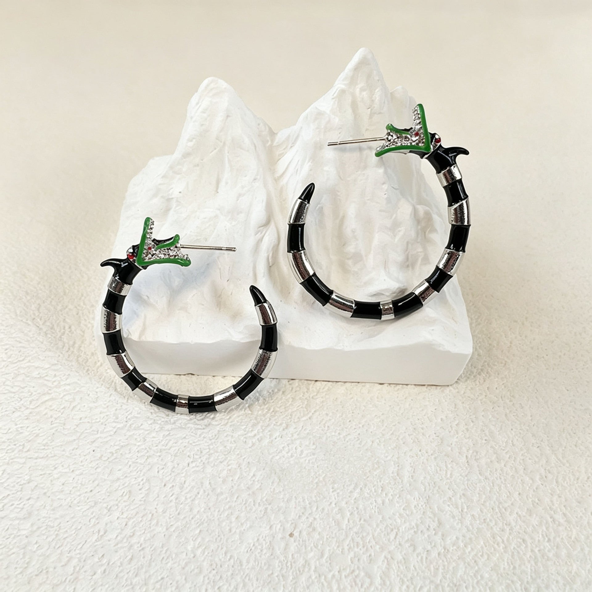 Funny Insect Earrings For Women Featuring Stoving Varnish Craft And 304 Stainless Steel Ear Pins