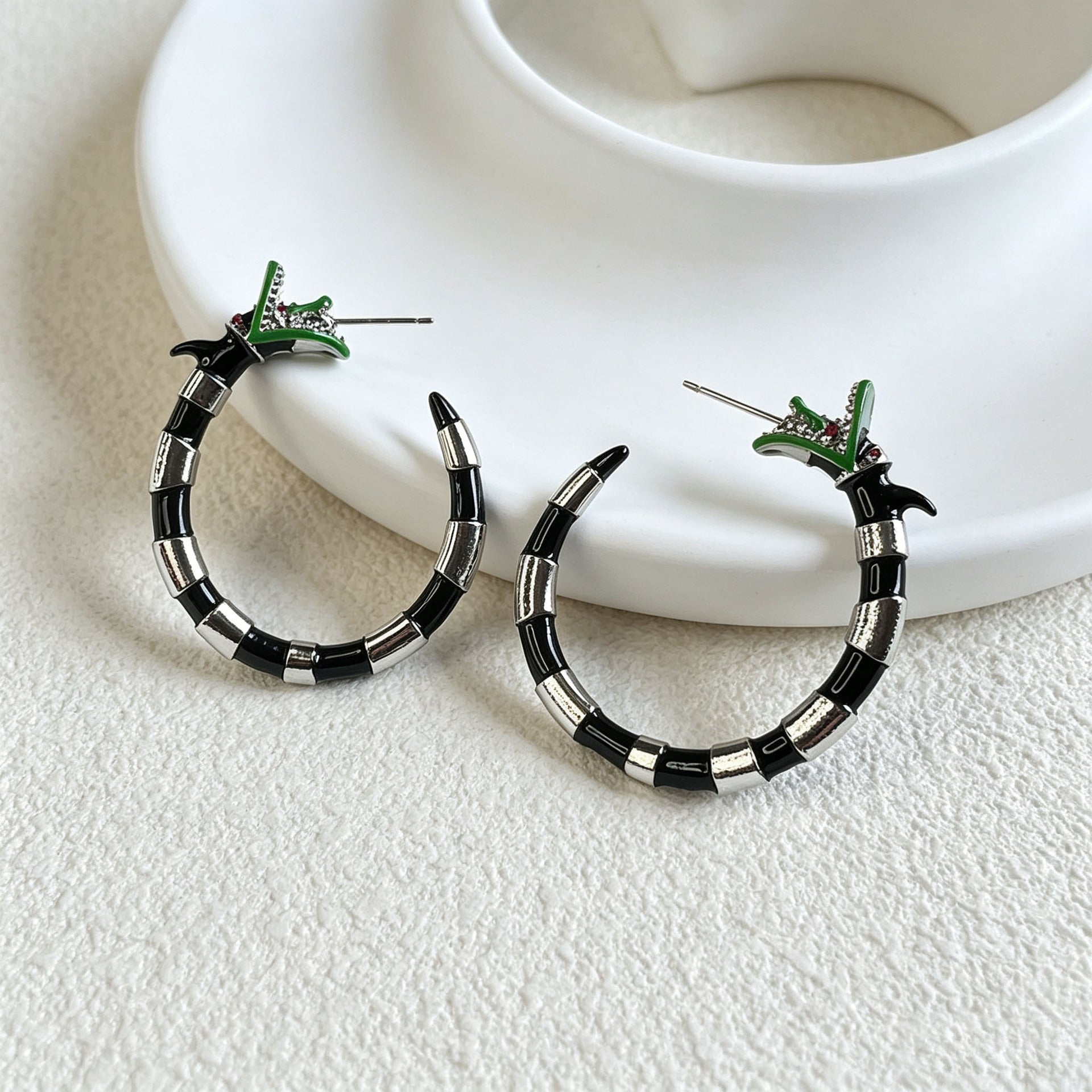 Funny Insect Earrings For Women Featuring Stoving Varnish Craft And 304 Stainless Steel Ear Pins