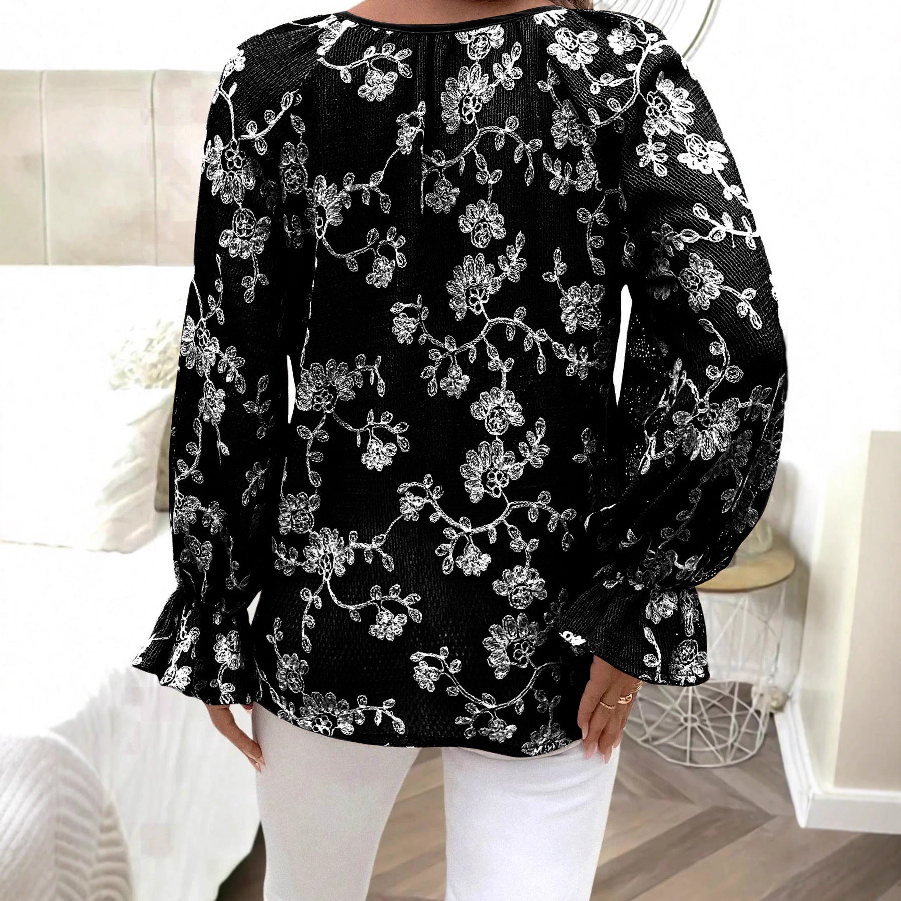 Casual Long Sleeve Flowers Knitwear With Embroidery In Knitted Fabric For Women