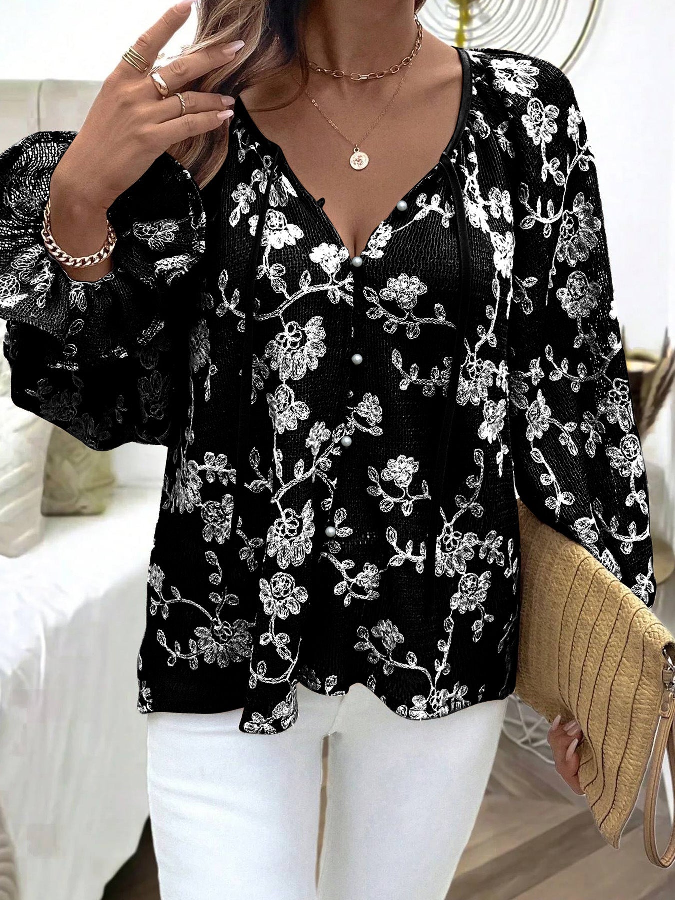 Casual Long Sleeve Flowers Knitwear With Embroidery In Knitted Fabric For Women