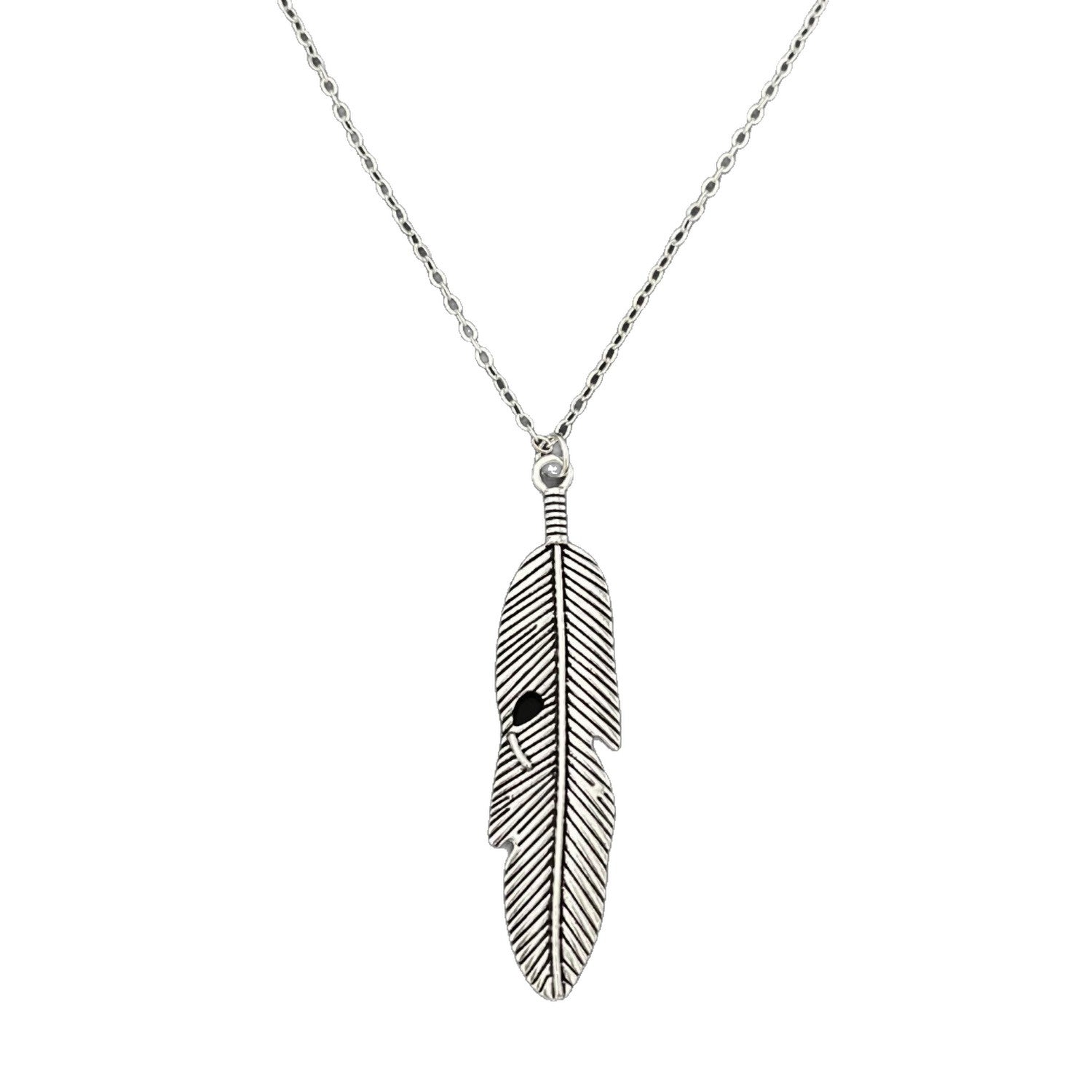 Bohemian Feather Pendant Necklace In Zinc Alloy For Unisex, Perfect For Casual Wear
