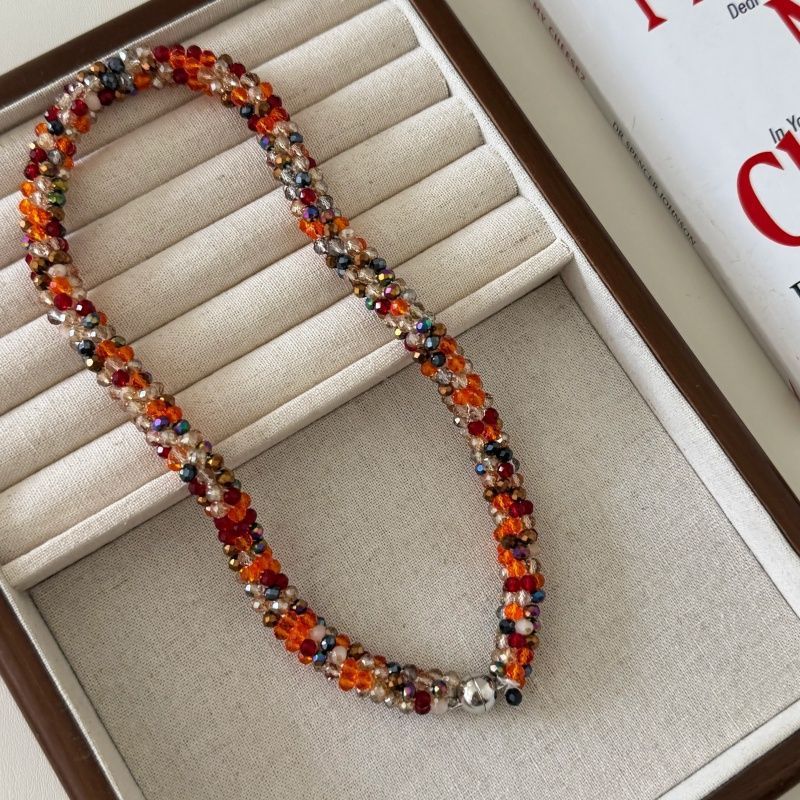 Bohemian Flowers Braid Choker For Women With Alloy Pendant And Seed Bead Beaded Chain In Colour