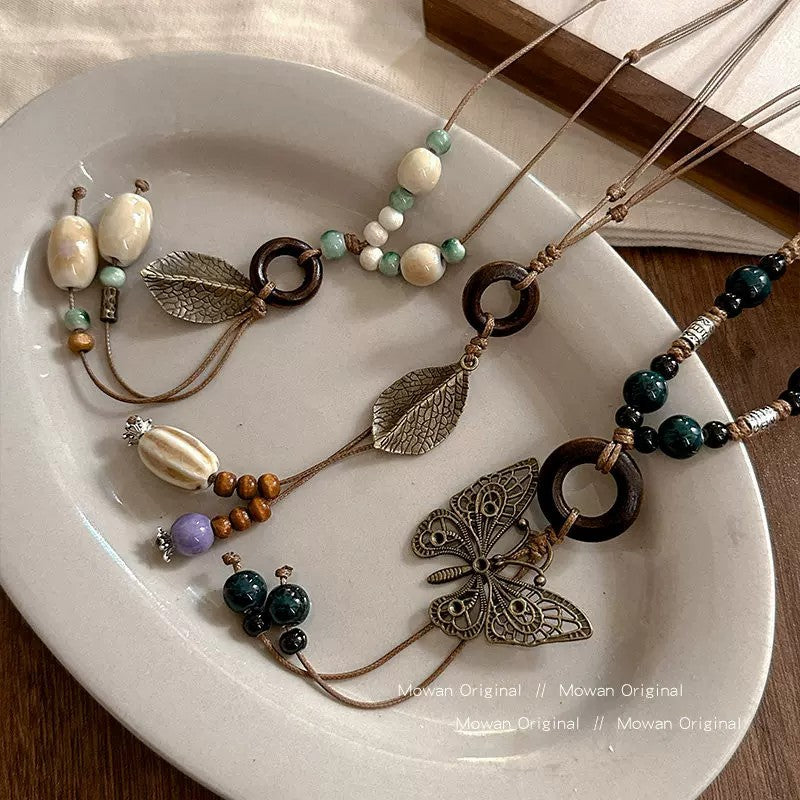 Bohemian Double Layer Feather Necklace For Women With Alloy Pendant, Perfect For Casual Wear