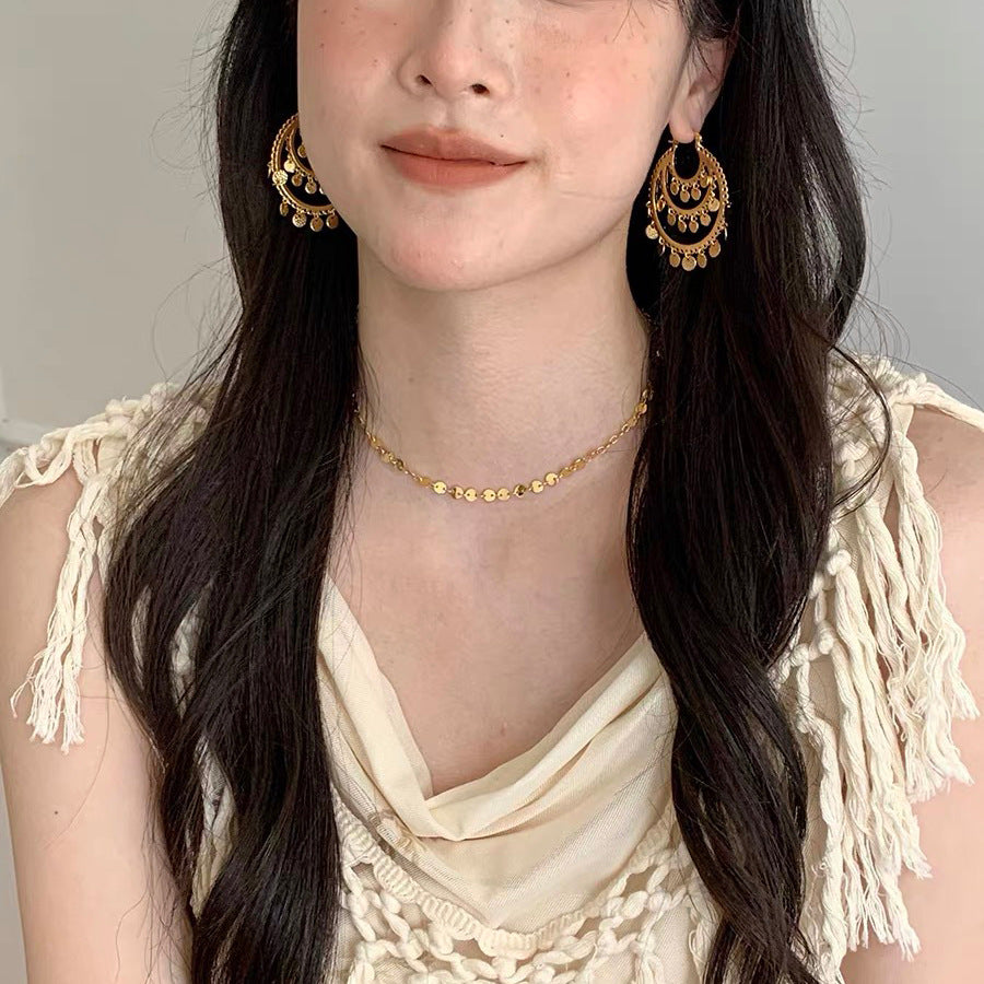 Bohemian Round Gold Necklace For Women Featuring Electroplated Alloy Pendant