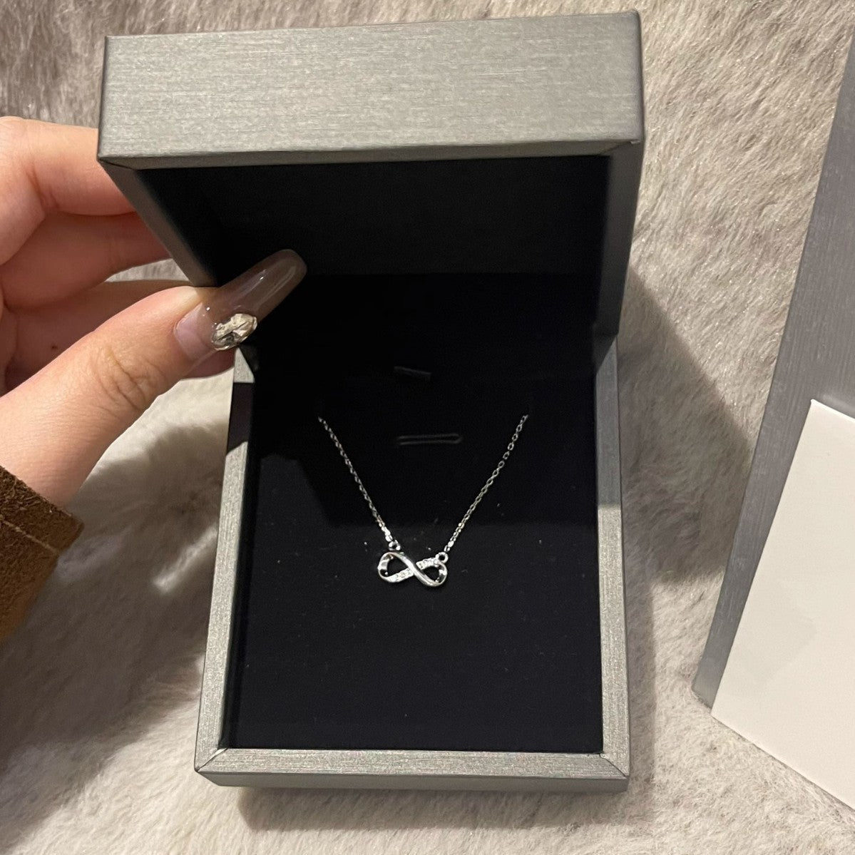 Infinity Elegant Pendant Necklace For Unisex In Copper With Electroplated Finish And Cable Chain