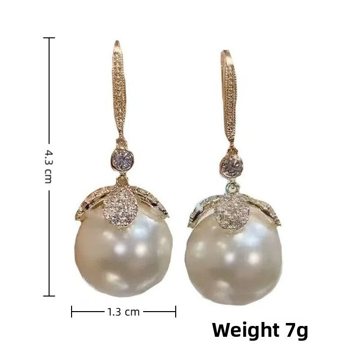 Elaborate Maple Leaf Earrings For Women With Copper Studs, Electroplated Alloy Featuring Rhinestone Inlay
