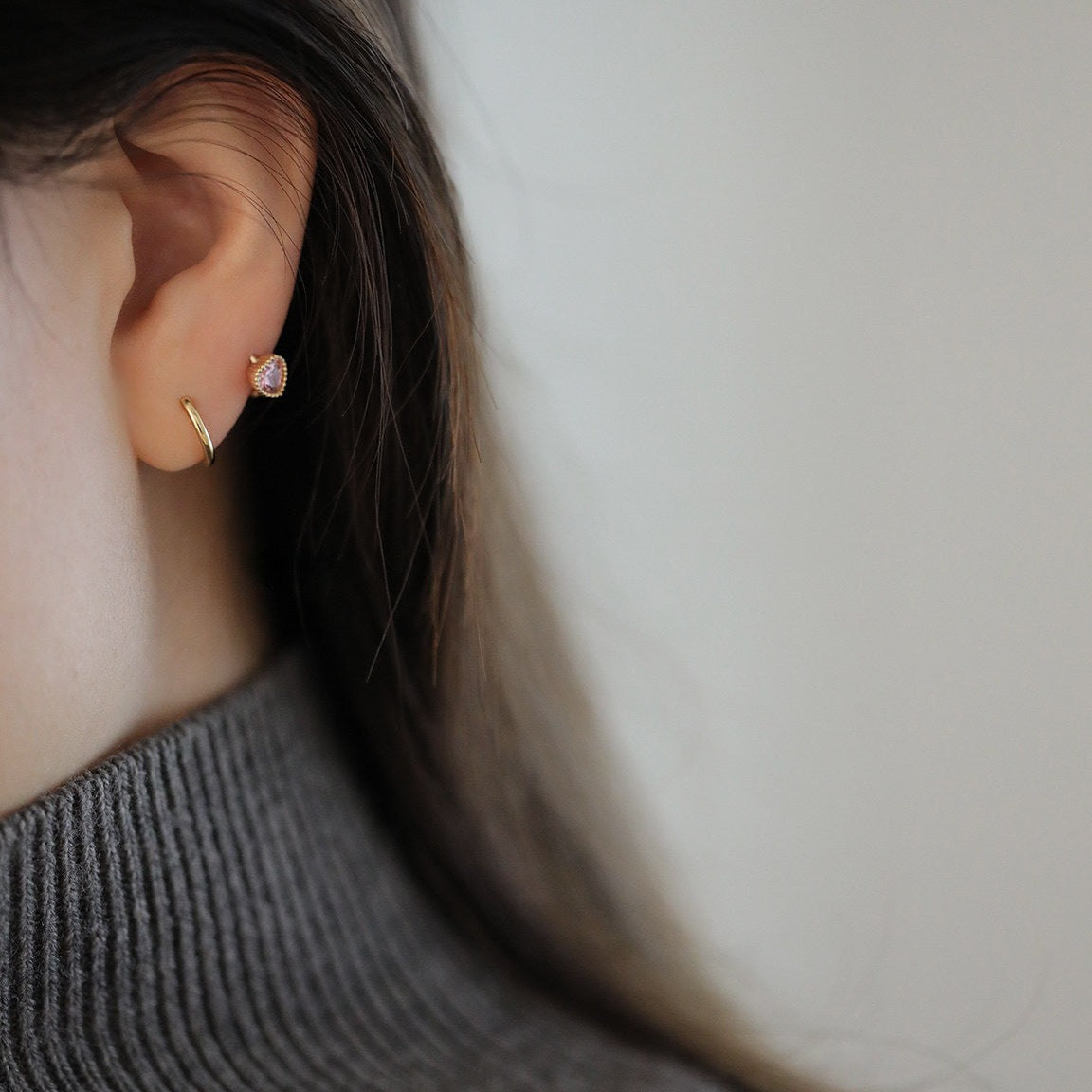 Heart Shape Stud Earrings For Women In Sweet Style, 925 Sterling Silver With Electroplated Gold Plating And Rhinestone Inlay