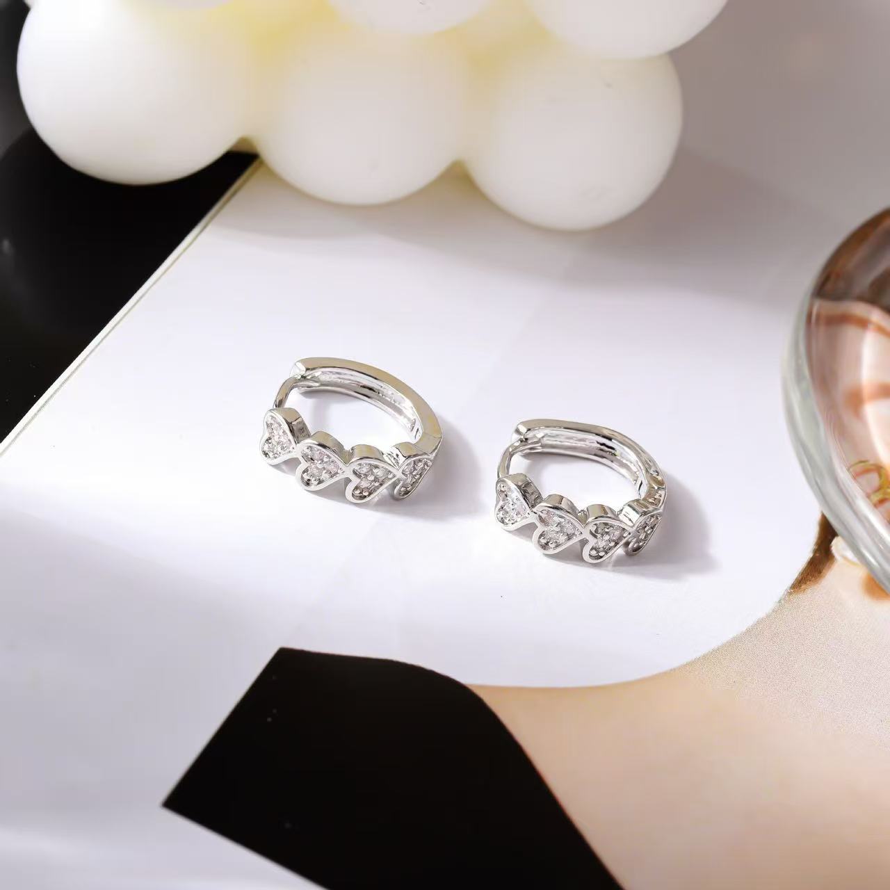 Heart Shape Earrings For Women In Gold Copper With Rhinestones, Featuring New Style Design