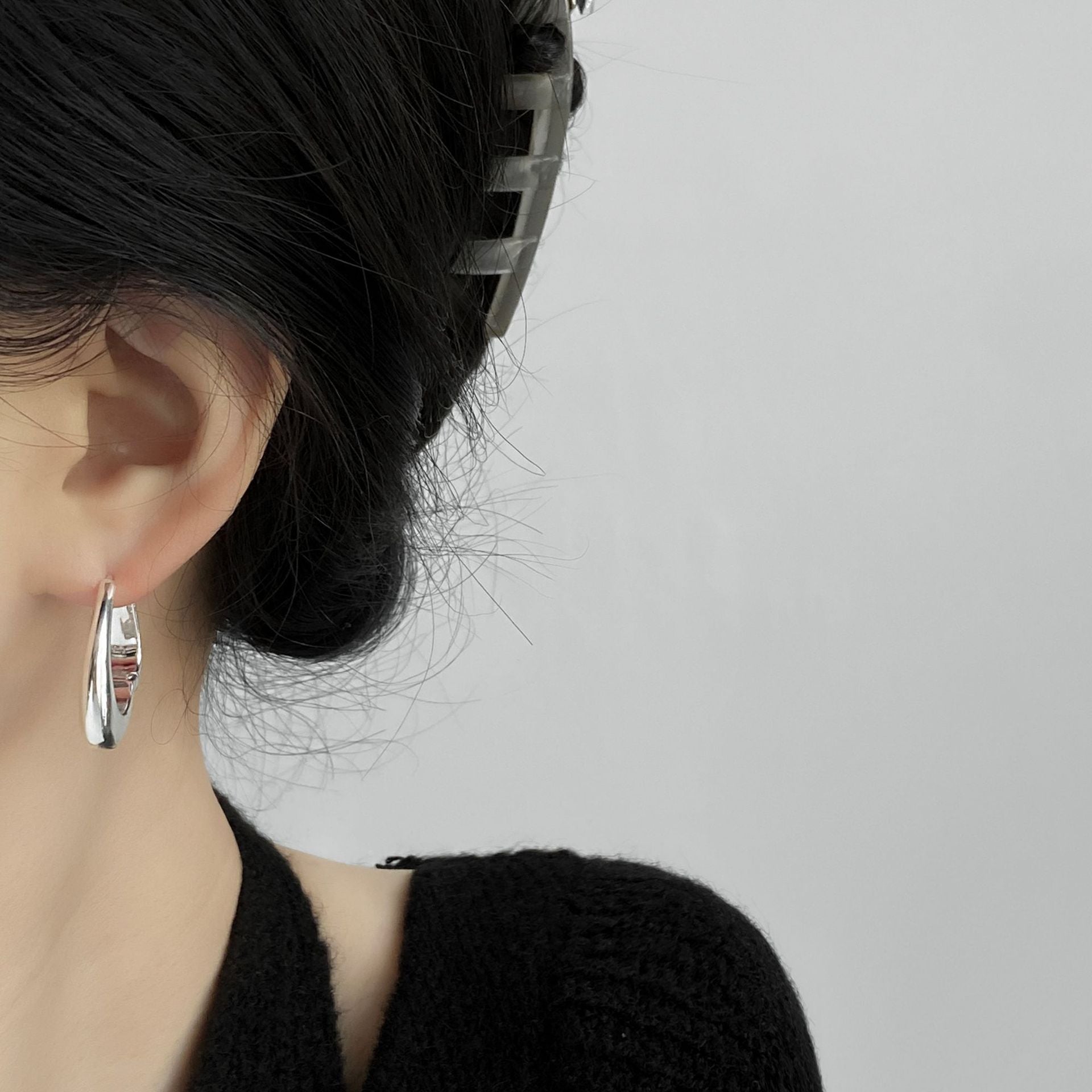 Heart Shape Earrings For Women In Gold Featuring Electroplated Finish And Copper Ear Pins With Sweet Style