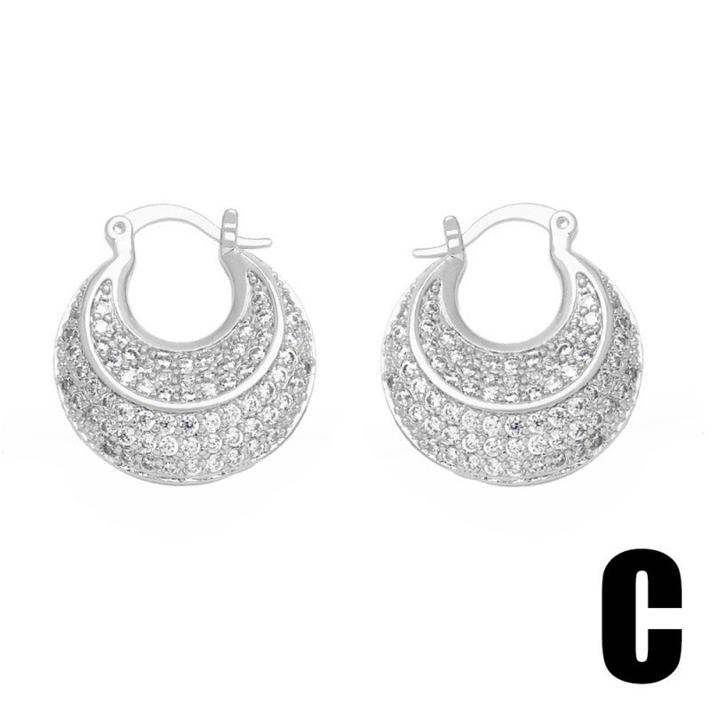 Heart Shape Earrings For Women In Gold Featuring Copper Ear Pins And Zircon Inlay Material