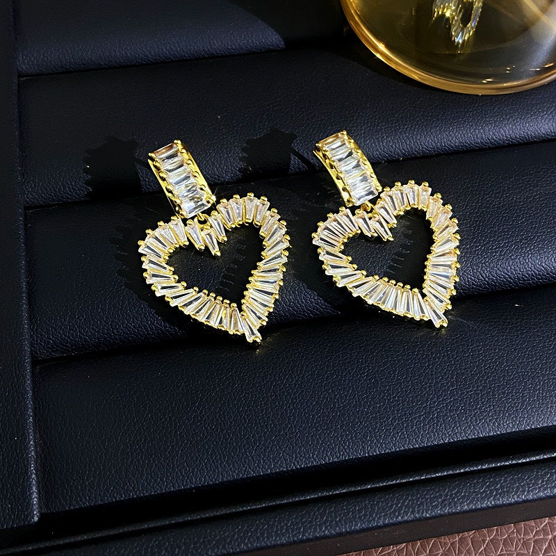 Heart Shape Copper Earrings With Zircon Inlay, Exaggerated Style For Women