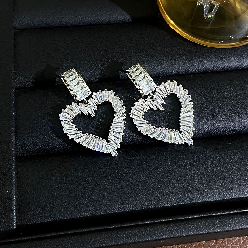 Heart Shape Copper Earrings With Zircon Inlay, Exaggerated Style For Women