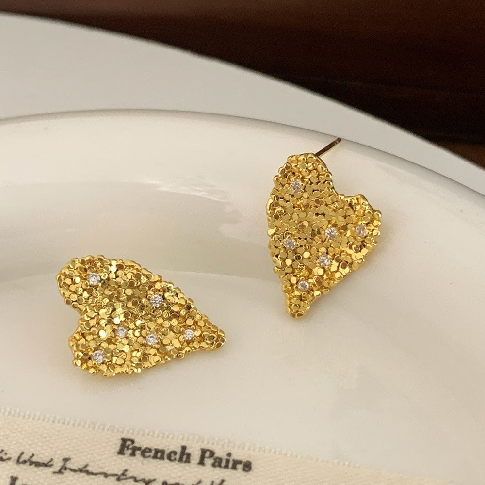 Heart Shape Copper Stud Earrings For Women With Zircon Inlay In Gold