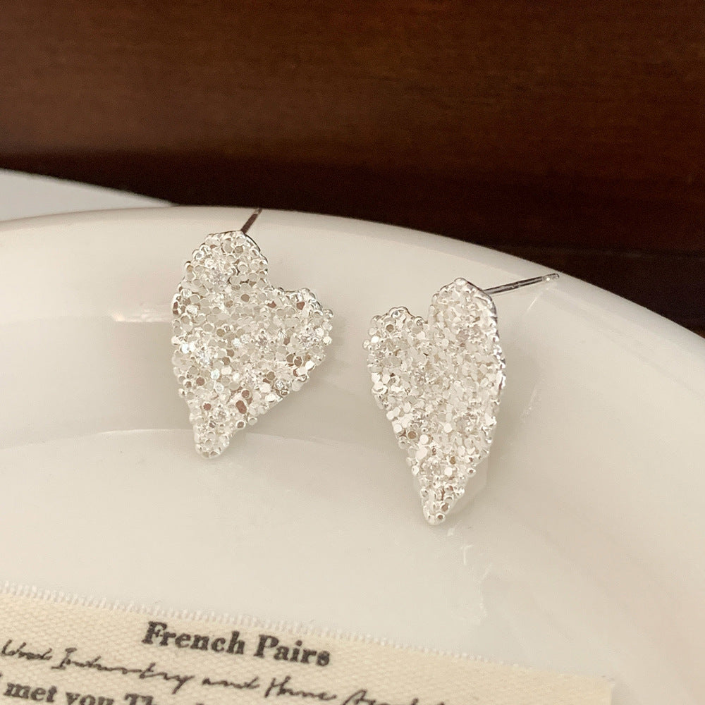 Heart Shape Copper Stud Earrings For Women With Zircon Inlay In Gold